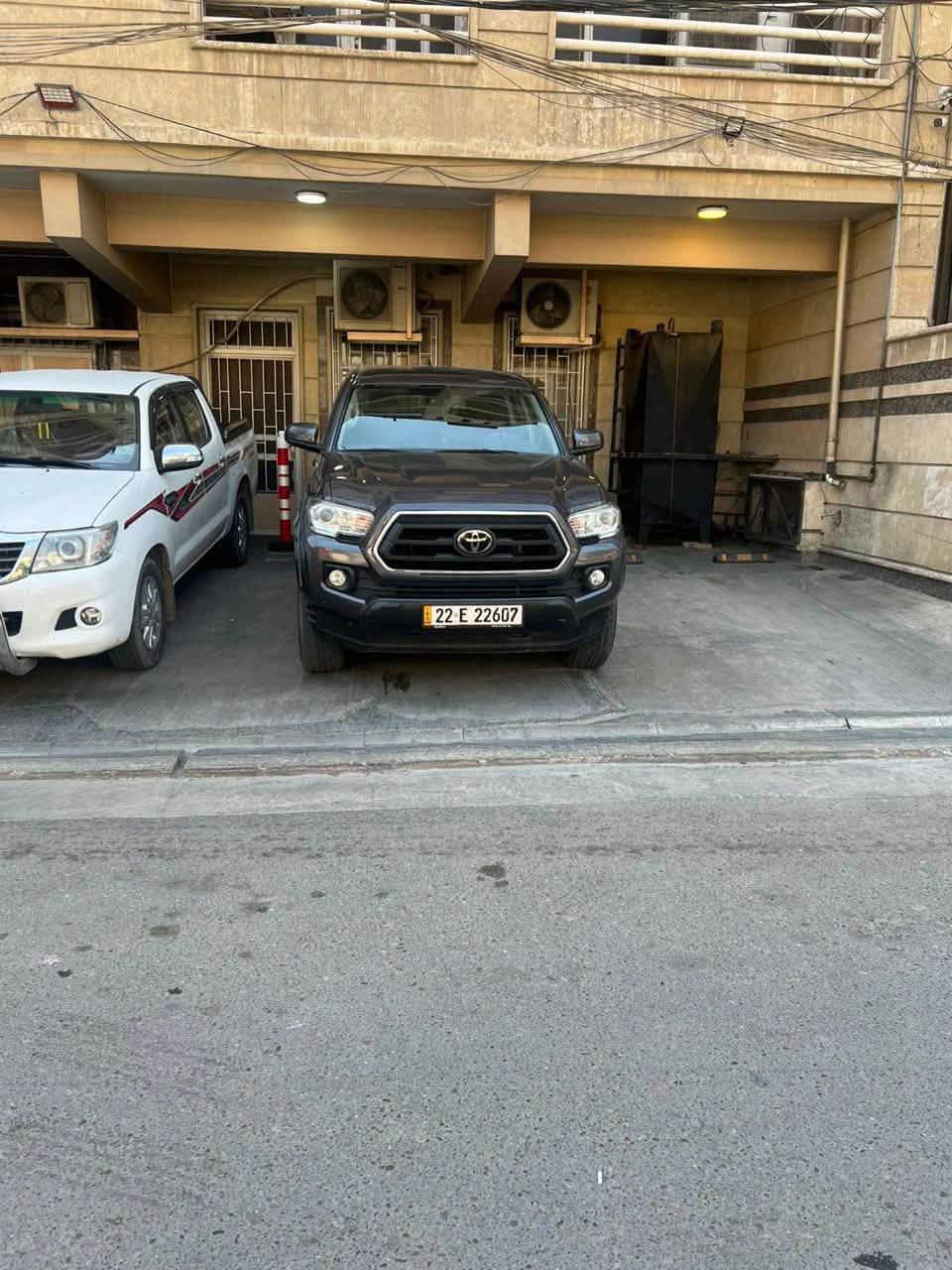 للبيع / تاكوما موديل ٢٠٢١ / ماشيه ٨٠ كم / رقم اربيل /حادثها جاملغ خلفي / بدون ايرباك / ٢ ويل /سعرها ٢٢$ /مكانها بغداد / ***********
