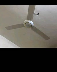 مروحه ايجوسونك كارتون يحتوي على 3 مراوح