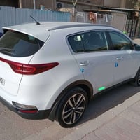 كيا سبورتج خليجي موديل 20 رقم بغداد الدولي باسمي مكفولة من الصبغ بيها ...