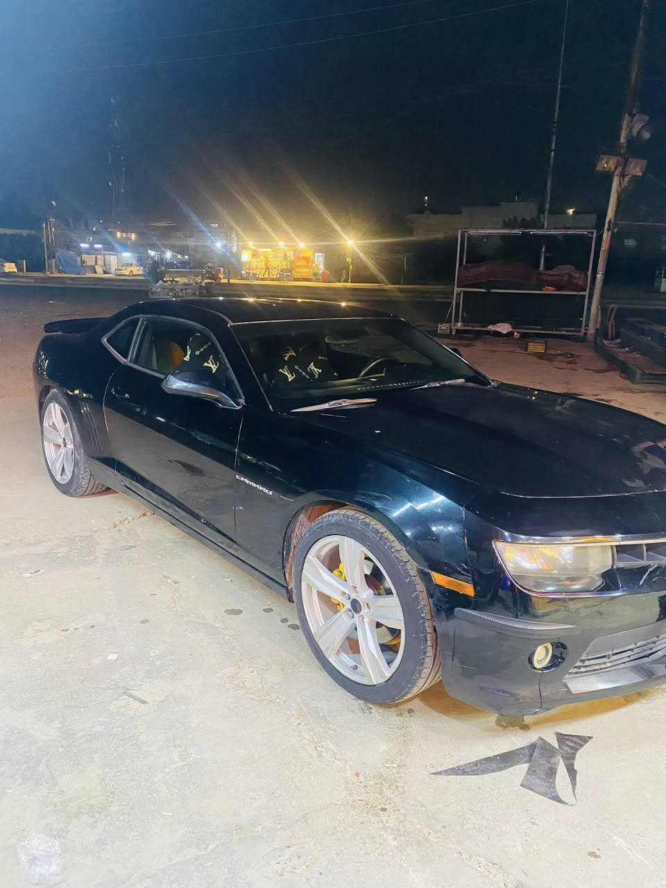 سلام عليكم كمارو 2015 رقم بغداد محرك كير حداديه نضيفه v6 RS بيها قطعتين صبغ جديده سياره السعر 85 
للتواصل ***********
