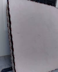 سرير • أثاث منزلي • غرفة نوم