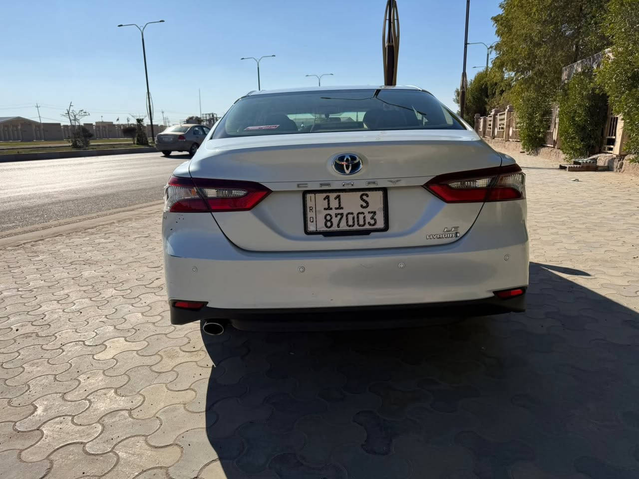 بيع سريع 
كامري 23 LE #خليجي 
#هايبرد 
ماشية 43 
اللون ابيض 
حساسات كامره بصمة 
 #مواصفات_نص_فول 
السيارة جاهزة مبيها اي نقص 
الضرر موضح بالصور شخوط بالباب والدعاميه 
#السعر 22 الف نهايتها 
تواصل على الرقم 
***********
