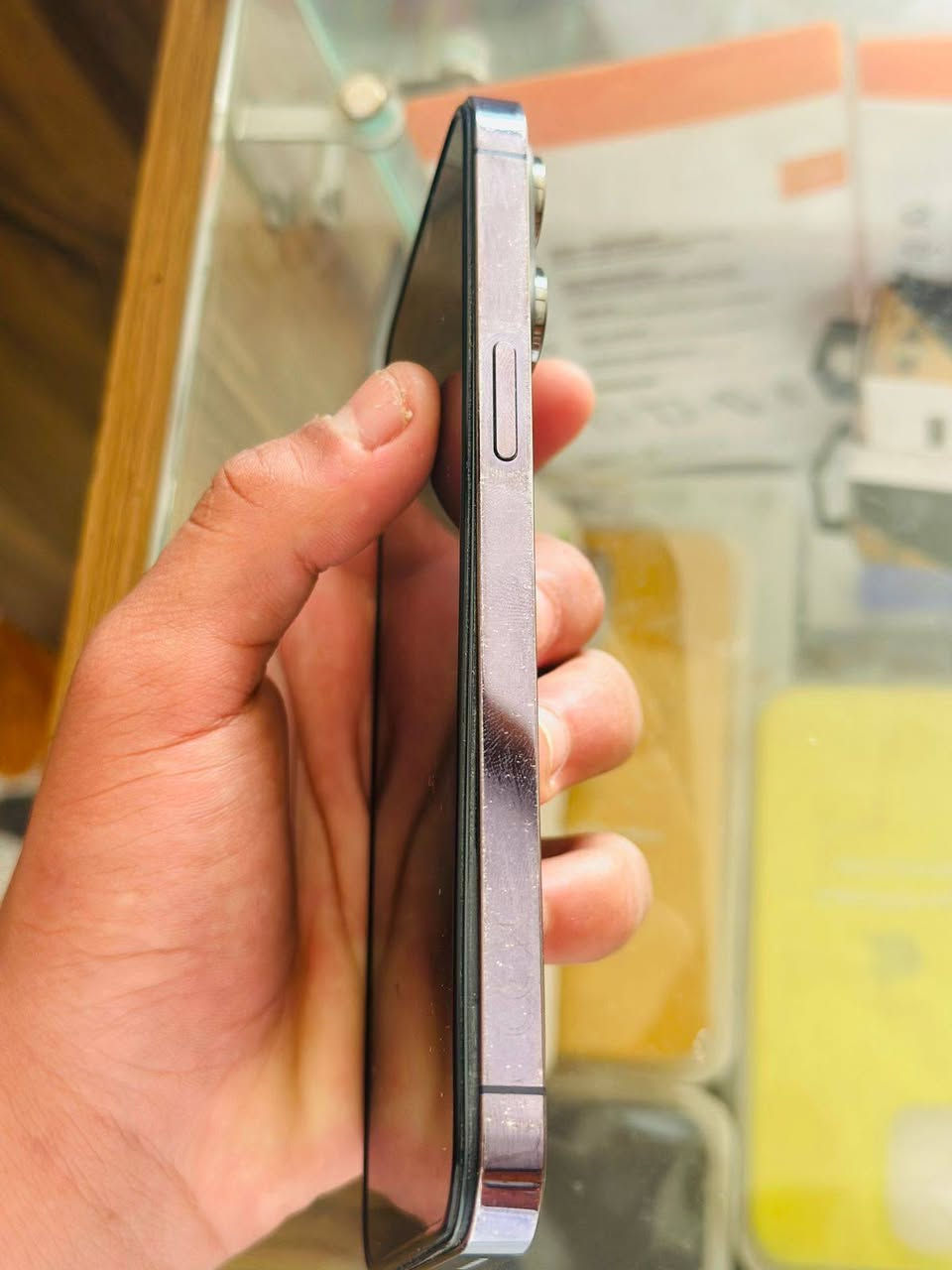 ايفون 14proMax كفاله عامه
بطاريه ٨٤ ذاكره 256 ماستر
***********
