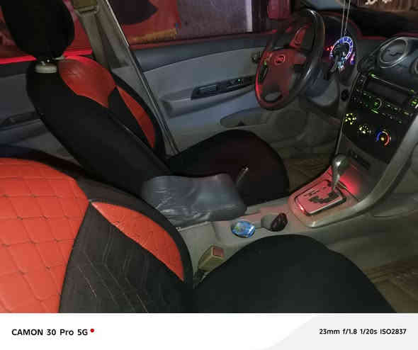 السلام عليكم
بي وايدي للبيع موديل2013 g3 اوتماتيك
رقم بغداد سنوية لل 2030
مكينة ضفيرة فلاوين باتري مشط كلا جديد السيارة بدون صبغ
نقصها بس صدر وتبريد
السعر (55) وبيها مجال
مكانها بغداد حي اور
***********
