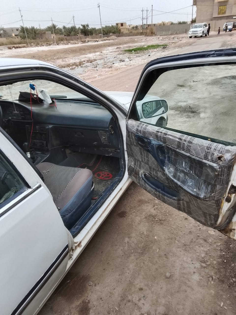 السلام عليكم برنس للبيع 95 مصبوغ احزان سنويا 2030 السعر 34 قير عادي عنوانها بابل رقم انجليزي مصفره هي او غرامات***********
