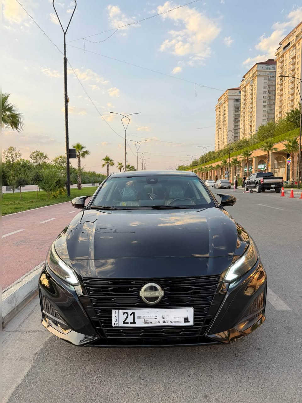 ALTIMA SL AWD 
مۆدێل : ٢٠٢٣
ڕۆشتوو : ٣٣،٠٠٠کم /کەم ڕۆشتووە
مواسەفات : فول فوول
شاشە پڵەس،٥ کامێرا،برێک بەسمە،ئۆوتۆ هۆڵد،سڵاید،ناو کرێمی بیلاد،کوشن جلد و هیتەر،سوکان هیتەر،تەبرید مەرکەزی،خەتی جادە،ڕادار،wirless charge ,کامل جوانکاری بۆ کراوە..
بۆیاخ: بۆنید و چەمەلەغ ، یەک پەنجە PDR ، کەمتر لە بستێک کارتی هەیە چەمەلەغی دواوە،کەمێک وردە شوختی هەیە ، ڕەسمی شانسیم داناوە..
سەیارەکە زۆر پاک و تازەیە ...
بەناوکردن و غەرامە بە شەرت..
سعر : 162 گەڵا و مەعامەلەیەکی برایانەی تێدایە ..
ژ.م//***********----*********** السليمانية, العراق
