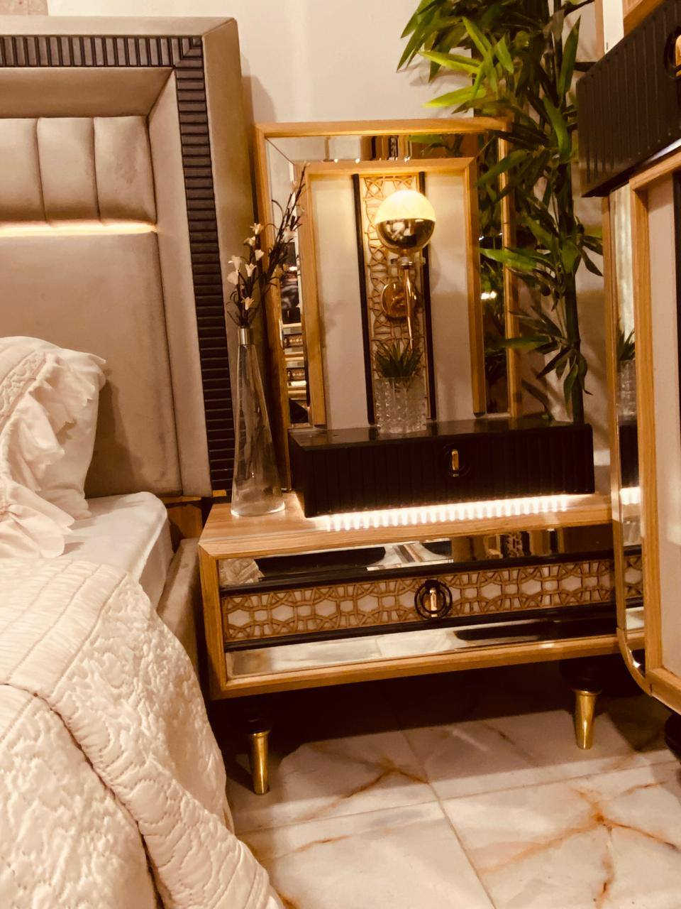 غرفه تركيه مودرن حديثه 9 قطع ماخذيه من هوم سنتر
خشب تكمه متنشال
***********
