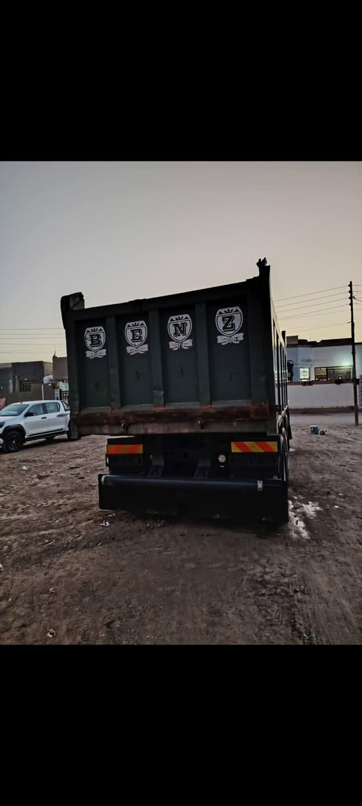 سياره البي مكينه 35 لابخار ولا تنقيص كير 155 فافون مجموعه نص جيف تخم تاير 24 شاصي مكفول كفاله عامه رقم ذي قار الماني  قماره وربع المانيه المكان الدوانيه قضاء عفك الاستفسار ***********2
