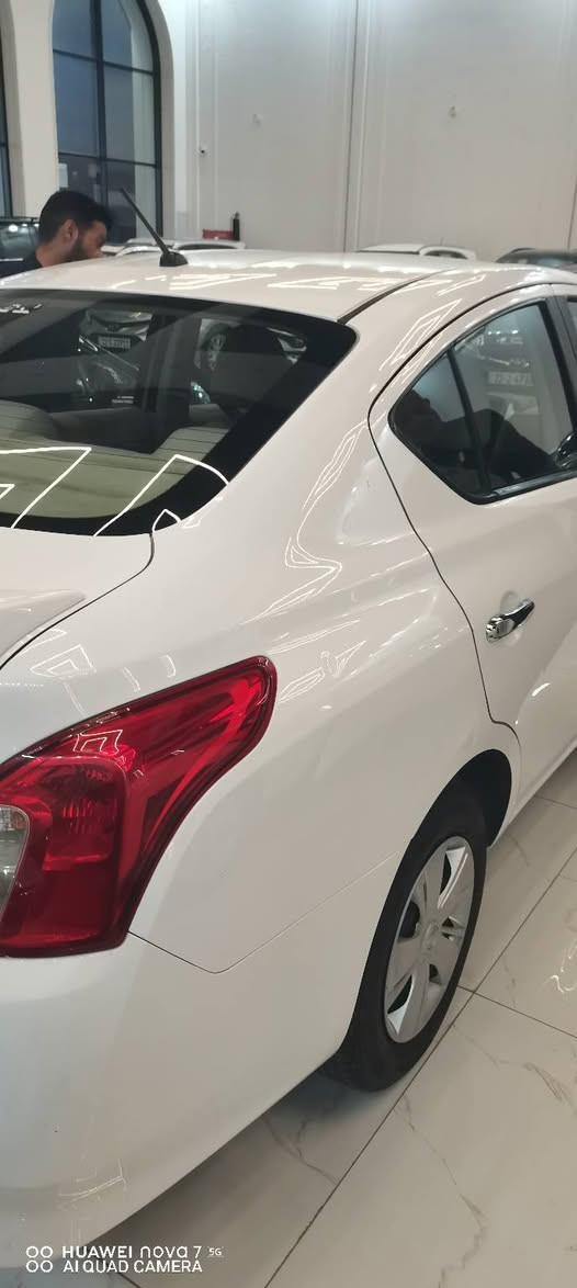 صباح الخير
سني هندي 2020 
مكفوله من صبغ تبديل
عداد المسافه 100 الف 
تحكم ستيرن 
حساس خلفي  
سويج دبل ابرياك 
مخرج اوكس.
تبريد  
جاهز مال بيت 
رقم بغداد دولي 
السعر 115 ورقه وبيها مجال حك الجيه 
اي استفسار 
***********  
مكان أربيل
