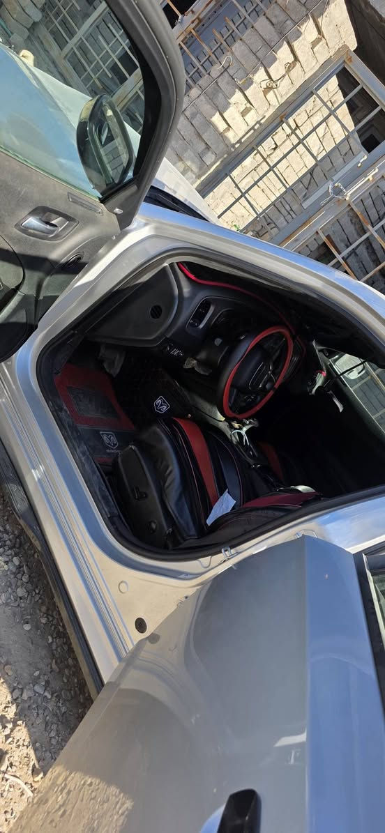 جارجر 2023 gt
دعاميه sxt اصليه و اكو مال rt سوده بالبيت
دخول كندي مابيها دواخل
ماشيه ٤٤ﺍلف سيارة نظيفه ومرتبه و نشطه حيل
السعر وباقى التفاصيل على هذا الرقم
0776 914 1596
