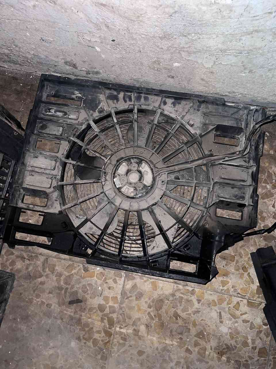 السلام عليكم توفرت مراوح كوري ياباني أمريكي شرط الفحص والتشغيل بيع جمله ومفرد ***********
