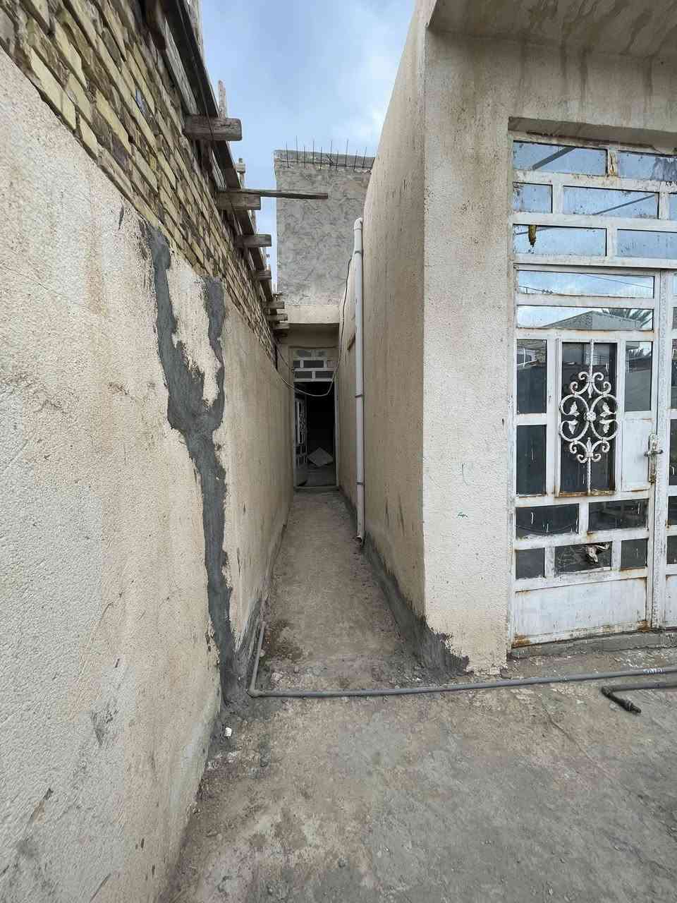 السلام عليكم 
مكتب ( عــــقـ🏦ـارات ارض بابل)
🏠 مشتمل للبيع (100م)  ( طابو زراعي سند 25)
.. يتكون من غرفه نوم وهول وصاله ومطبخ وصحيات داخليه وخارجيه
( مي + كهرباء+ اناره)
🌏 مواقع ( شارع 80 طريق نجف/مقابيل مخبز مهند )
💸 السعر 36 وبي مجال
—————
🏡للاستفسار مراجعة مكتب عقارات ارض بابل 
🌎موقع المكتب شارع 80 طريق نجف 
*********** ...📞
