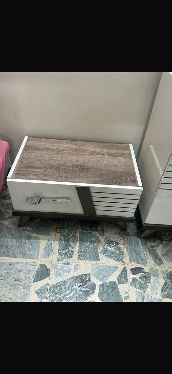 غرفة نوم نضيفة اي ضرر مابية سلايت مكاني شارع فلسطين  التواصل *********** بغداد, العراق
