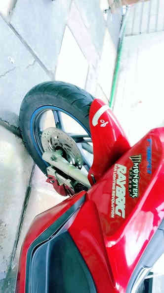 السلام عليكم أخوتي 
معتاز على بيعتها  ومحتاج يشهد الله 

دراجه pcxجيل اول ياباني شرط ياباني (JF) وكاله شرط وكاله
 الدراجه كلها تزويد شرط حتى الكلاجات تزويد ( شلعتها حيل قويه)......( لونها طماطه ) نسختين سويج 
حساس ازدحام .... حساس سرقه 
شرط من اليابان ... صالنصه رياضي صوتها يخبل 
الدراجه كلش نضيفه اخت الجديده ( تجي تفحص وتقتنع يله تاخذها )

((((ماشي 15 الف )))) فقط

السعر ((((((( 16 )))))))
 
بغداد ( حي أور )
***********
