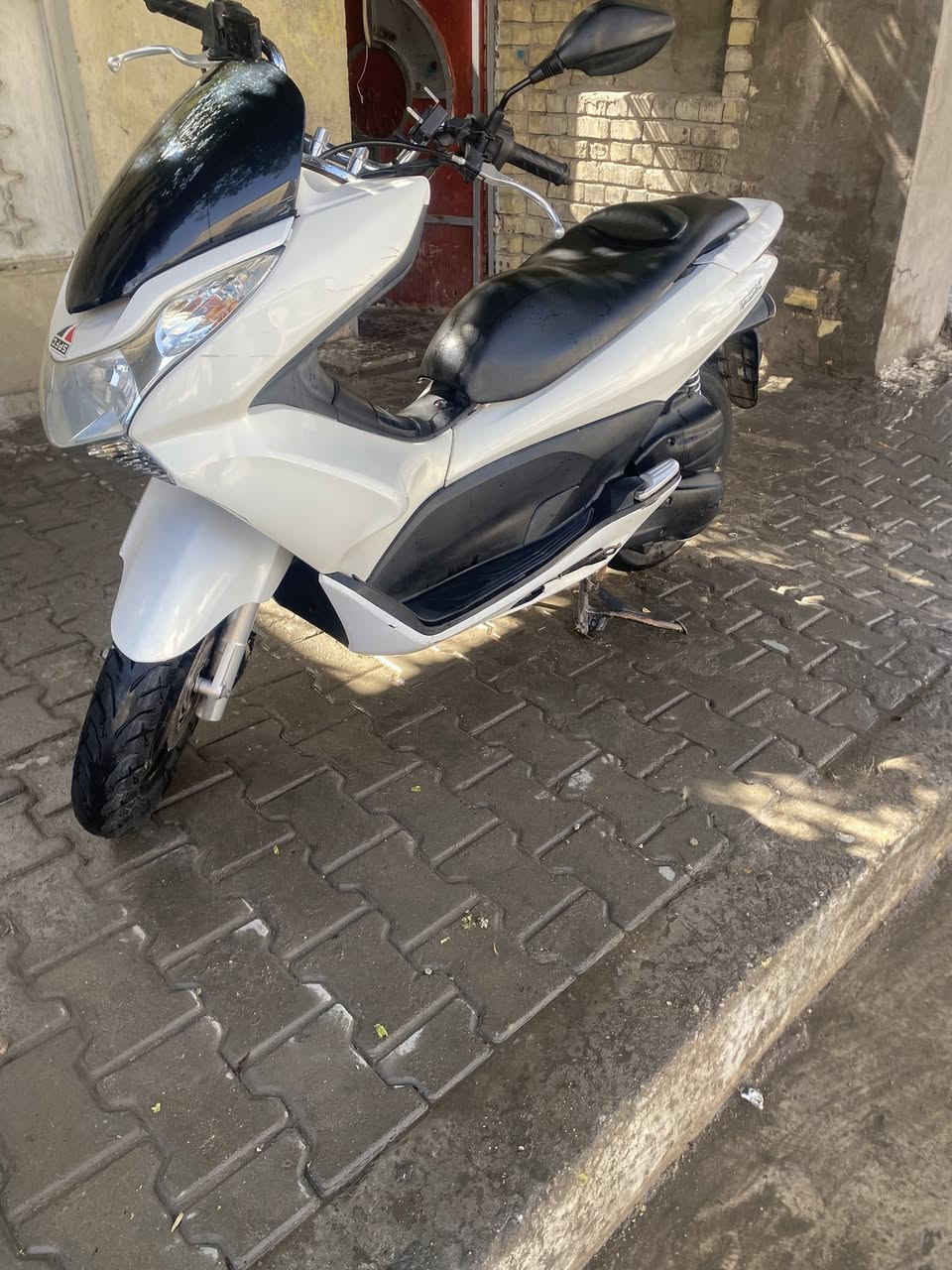 دراجه ياباني مكفوله نازله من رمبه ماشيه 24 
جميع الحساسات شغاله 
مكان مدينه الصدر السعر 14 ورقه 
رقم الهاتف ***********
