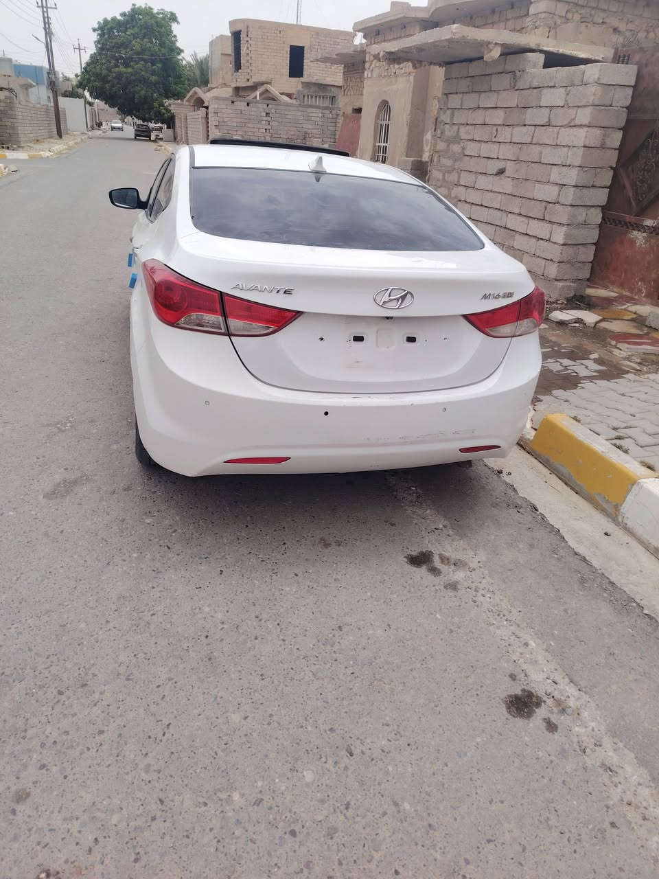 السلام عليكم ادوات مكصوص الانتره مضلع موديل ١٤ فول موصفات فتحه بصمه شاشه اصلي كامره
محرك كير شرط جاهزات تبريد ثلج
صدر طبه تخم تاير جديد سياره ماتحط عليها ربع
سياره مال جنيه للبيع  ويرهم مرواس بكصوص  ونقد لا
 نتعامل بلدين
مكان سياره صلاح الدين بيجي 

 الاستفسار علا الرقم
***********
