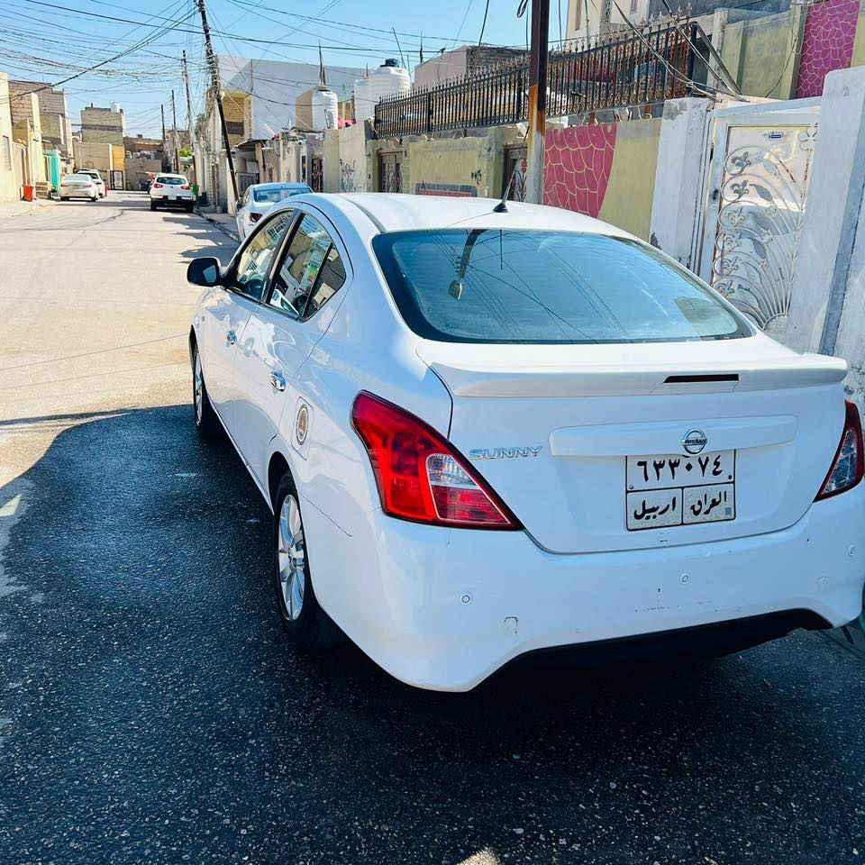 سلام عليكم نيسان صني مديل ٢١ جام كهربائي تبريد خلفي ويل كب ماشيه ١٠٠ بيها بارد بل جاملغ والباب والجنطه اصبعين ما بينات 107 وبيها مجال مكاني نجف ***********
