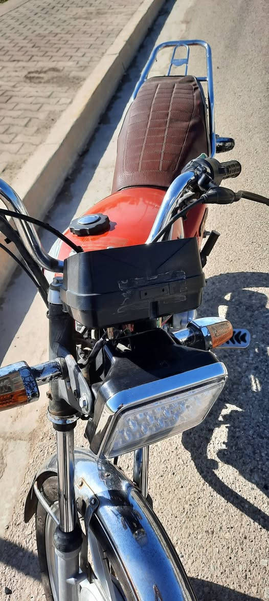 ماطور جيني 5 كير مابيه عيب موديل 2017 شراي يخابر على رقم ***********
