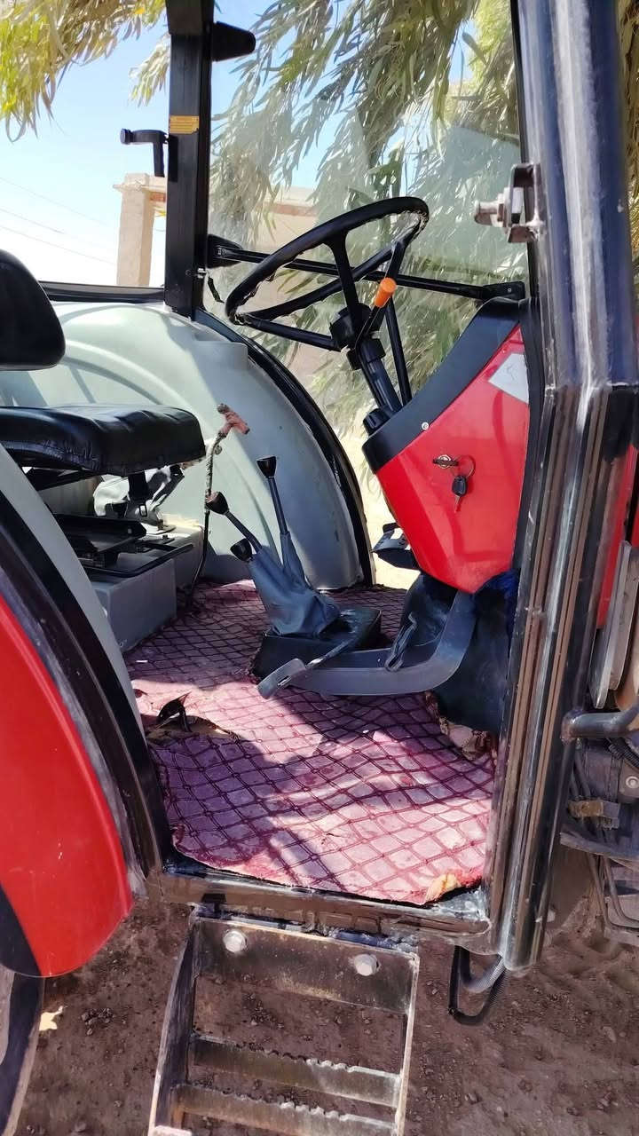 تلكتر البيع  مكفول كفاله عامه  رقم ربيل تحويل مباشر  كير كسل محرك فقط بم مفتوح ولباقي شرط ***********
