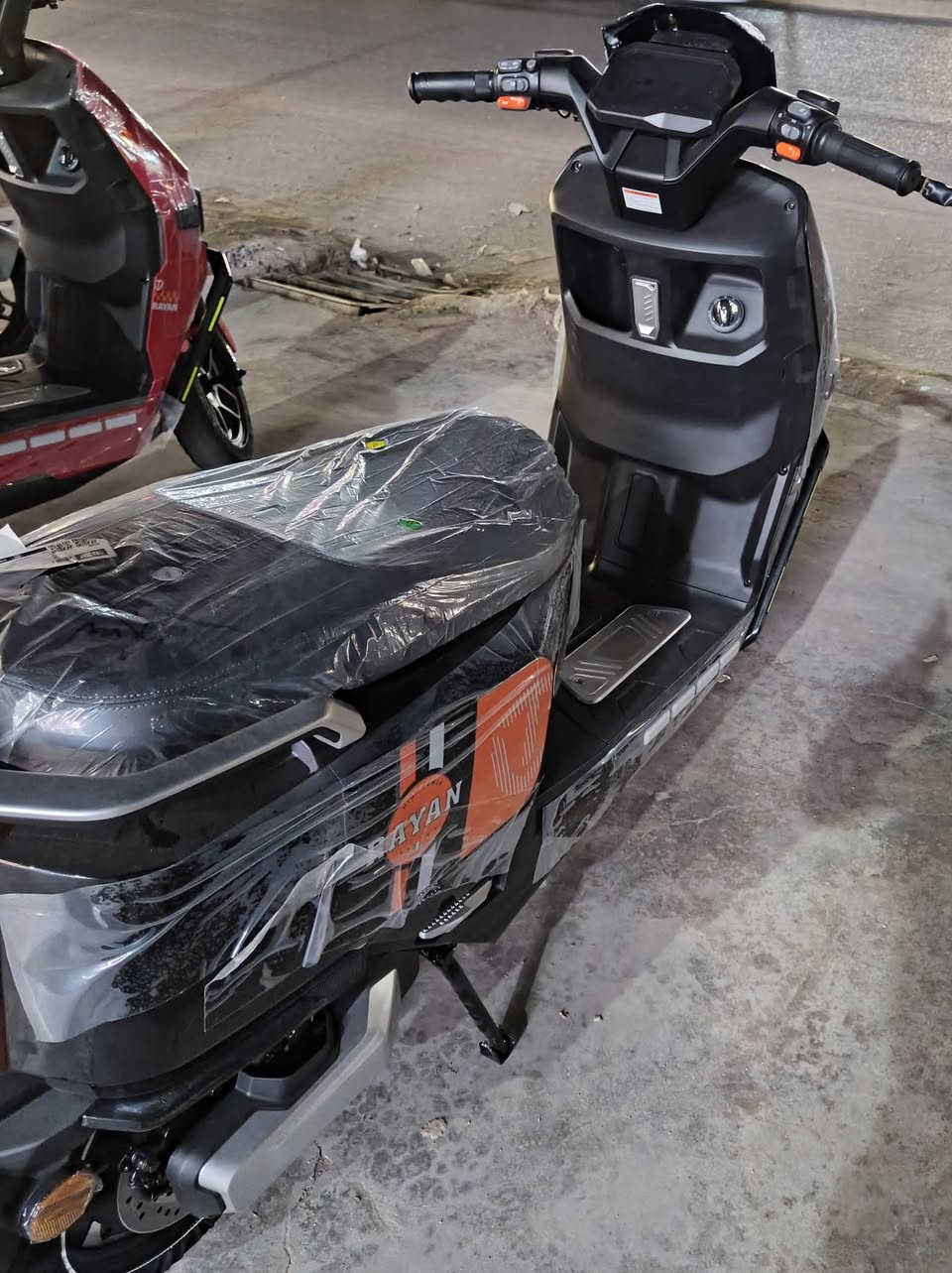 السلام عليكم دراجه شحن جديده زيرو أبد ما ماشيه صفر كيلو الريان السعر مليون و١٥٠الف ا  دراجه غير مستخدمه


**إذا كنت صاحب هذا الإعلان وتريد حذفه لأي سبب، رجاءا أرسل رسالة إلى الدعم الفني**