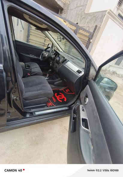 سلام عليكم نيسان فيرسه البيع السياره حلوه بدون حادث بيهة بس جاملغ صبغ موديل 2007 السياره جهزه  كير مكينه جديد 
تبريد صدر تخم تاير جديد تحويل ثاني يوم *********** عنوان 
بغداد الدوره  السعر 68
