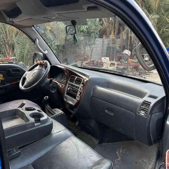 سلام عليكم للبيع كيه حمل 3000
موديل 2007 محرك كرنفال مشروط لا تنقيص ولا تبخير مكفول 
تخم تاير كير اكسن شركه رقم بابل سنويه لل 2030
بسمي كهربائيّة كامل 
سعر 83 او بيه مجال قليل 
مكاني نجف عباسيه 
***********
