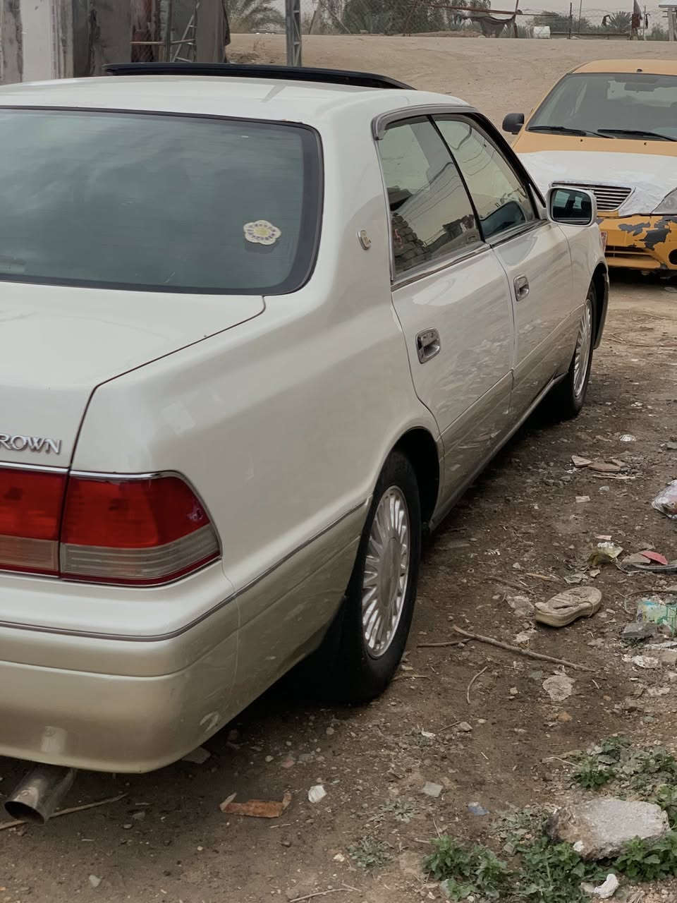 السلام عليكم راس الثور فلات محرك 3000 فيشتين تبريد ثلج جاهزه مكفوله أصوليات وكص ونقل دشبول جديد ايسر بلاد لايت زنون عالي وناصي 
اريد مراوس بسياره بطة مكفوله وجديده مراوس فقط ***********
