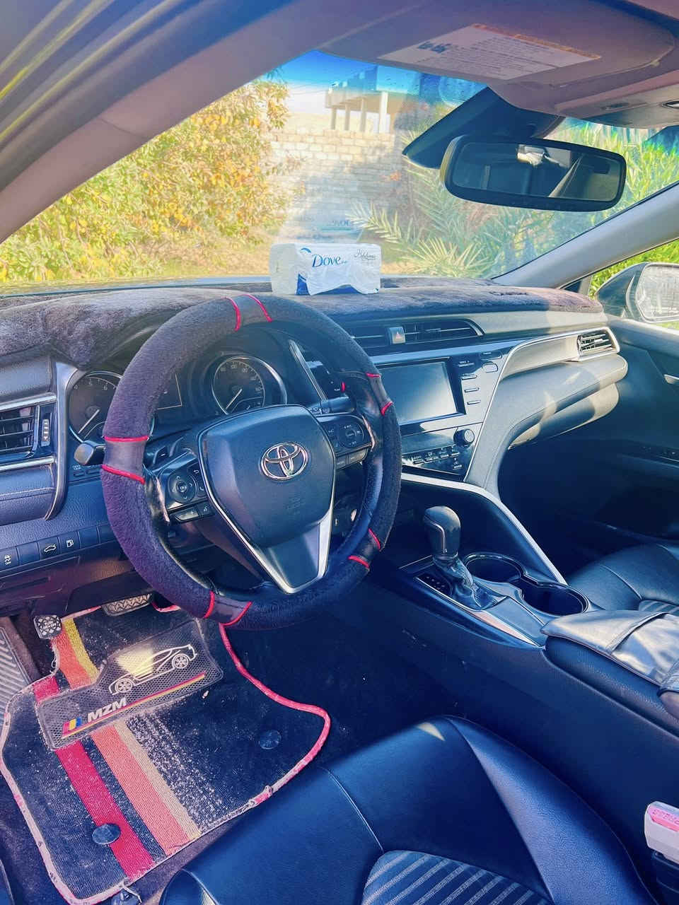 السلام عليكم
للبيع فقط
كامري 2018 SE
 اللون اخضر غير محدد 
رقم بغداد بأسمي تحويل مباشر
رقم بغداد مشروع وطني 
ماشية 115 الف
السيارة بيها  3قطع 
چاملق وبنيد وچاملق خلفي 
سعرها 165وبيها مجال
مكان السيارة بيجي / قرية جريش
الشراي يتصل

                                                          ***********
