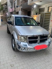 سيارة للبيع / في بغداد  دوج دورنكو 2008 SLT محرك وكير وصدر امامي خلفي ...