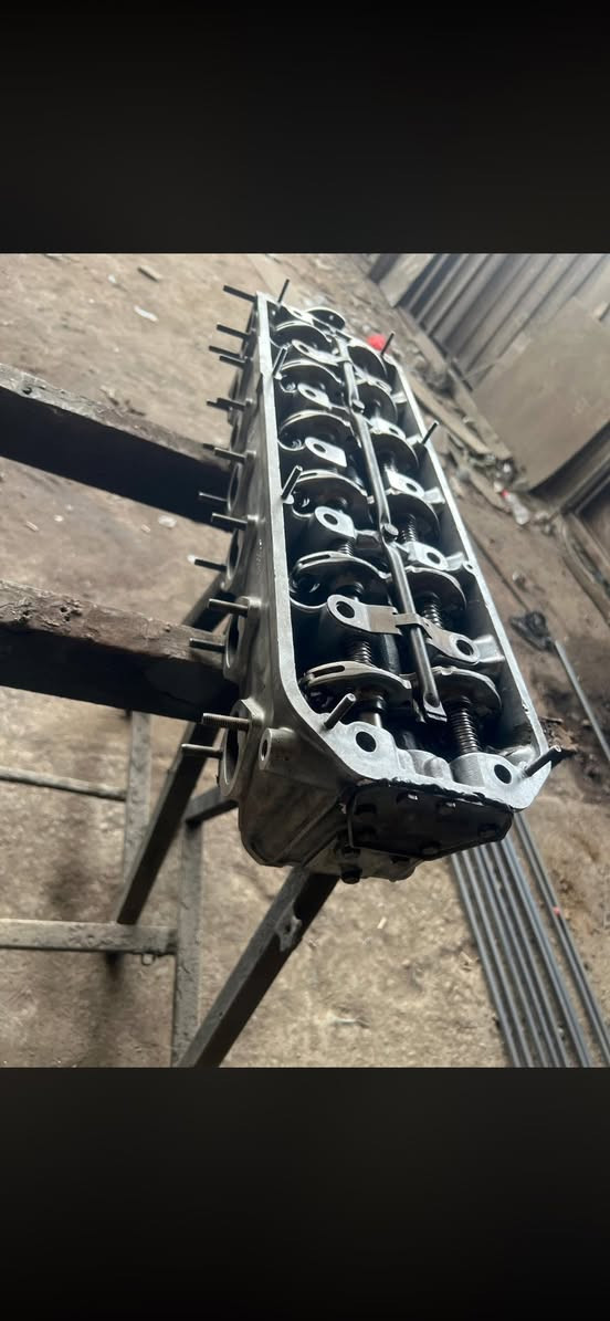 سلام عليكم 
كور 35 مفتوح جديد مابي شي 
عنواني بغداد حي الاعلام 
السعر 275
***********
