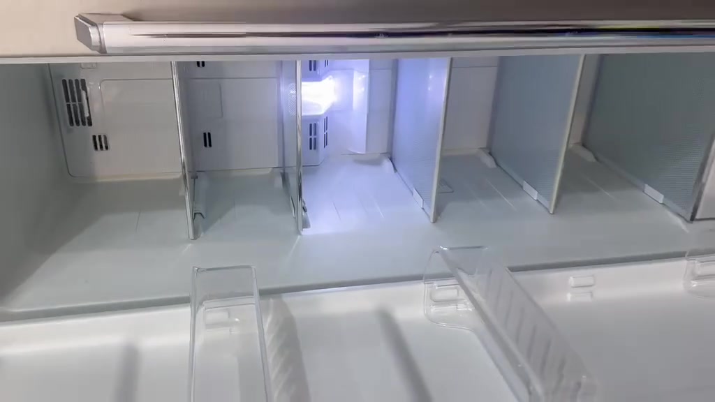 ثلاجه جبيره ام البابين جديده كلشي مابيها للبيع سعر 750وبيها مجال


**إذا كنت صاحب هذا الإعلان وتريد حذفه لأي سبب، رجاءا أرسل رسالة إلى الدعم الفني**