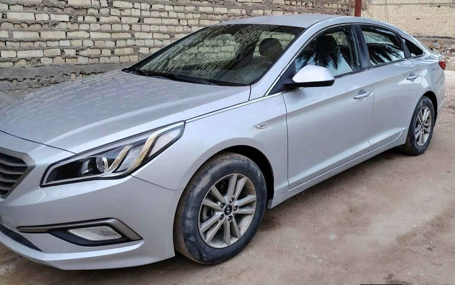 للي يدور جديد فقط
سوناته مديل 17

ادوات كصه جنطه

محرك كير حدادية تبريد كله جديد

محرك خط واحد ٢٤٠٠ غاز فقط انسه الصرف 

سياره جاهزه ومتوهمه شمالي

السعر (53) المكان نجف 

للتواصل اتصال فقط ***********
