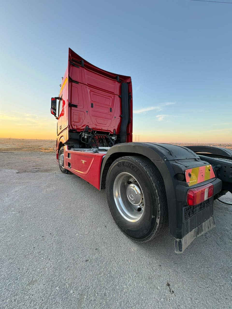 اكتروس وحش موديل 2017 حجم 1845 كور عالي رقم دهوك سنويه راس فقط السياره فول مواصفات تخم تاير كامره حساس ريتايدر جاهزه للشغل 
السعر / 360$ وبيهه مجال 

معرض الرشيد لتجارة السيارات 
للاستفسار / ***********
