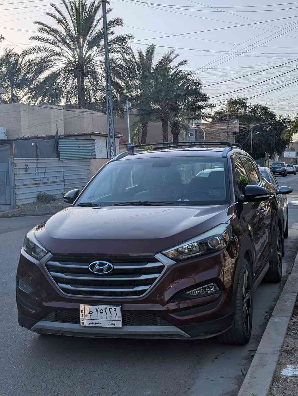 توسان ٢٠١٧ للمراوس بـ k5
السيارة وارد حادثها قبق الجنطة فقط وبيها بارد بالبنيد
بصمة وصندوگ كهرباء ورادارات أوامر صوتية 
رقم بغداد الجديد
العنوان بغداد البلديات


**إذا كنت صاحب هذا الإعلان وتريد حذفه لأي سبب، رجاءا أرسل رسالة إلى الدعم الفني**