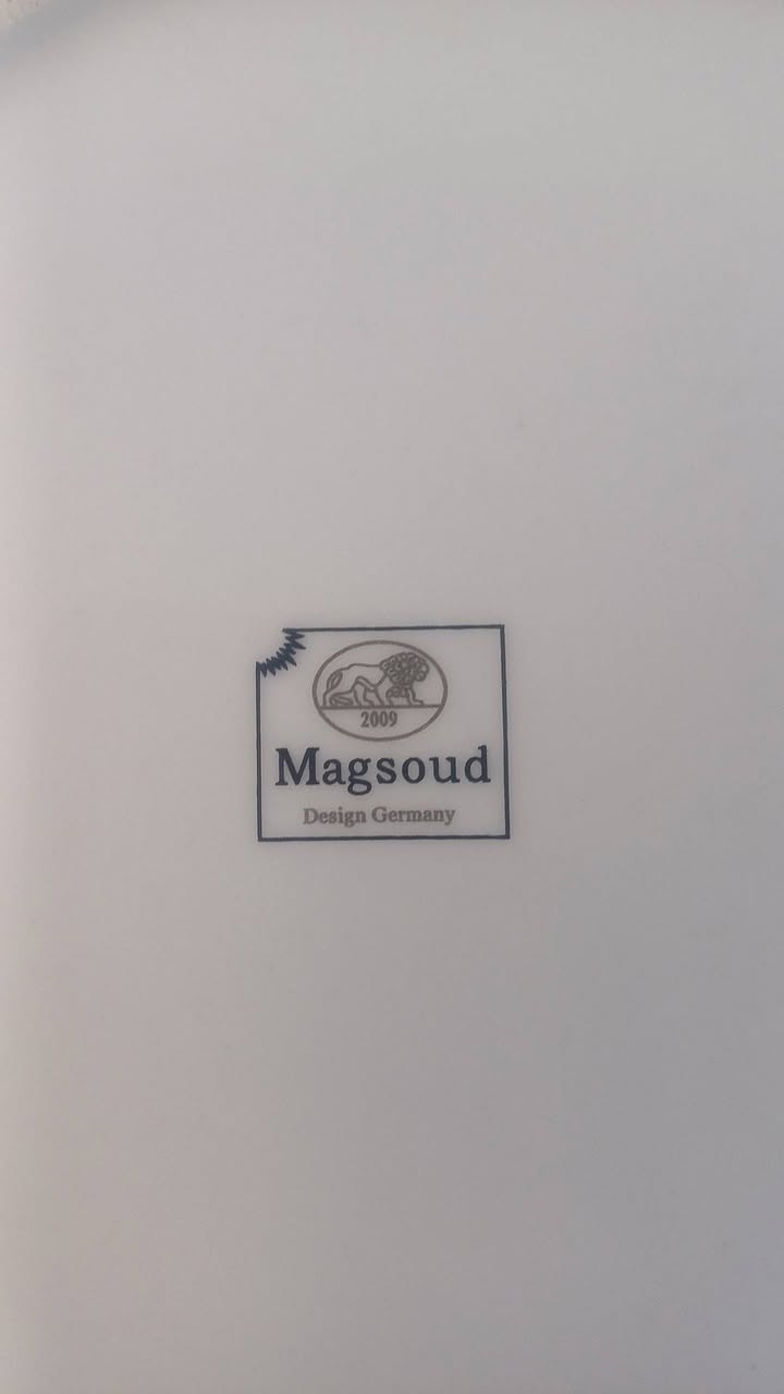 💖 جمااااال الابيض المطعم بالفضي الامع 💖💖💖
منسف قياس ٢٧ سم ب٣٥٠٠
٢ صحون تقديم قياس ٢٣ سم. القطعة ب٢٠٠٠
و٣ صحون حلاوة ب٢٠٠٠ فقطط 
الي يعرف بالماركات راح يفهم جمال هذه القطع الانيقة الفاخرة 🦚🦚🦚🦚
للحجز المراسلة على الخاص 
توصيل جميع محافظات العراق


**إذا كنت صاحب هذا الإعلان وتريد حذفه لأي سبب، رجاءا أرسل رسالة إلى الدعم الفني**