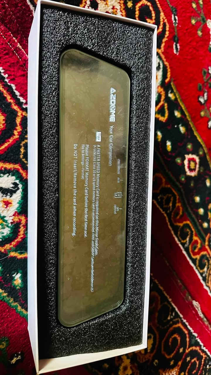 السلام عليكم
عندي داش كام ازدوم AR09 شكل المراية الكاميرا الامامية 4K والخلفية Ultra HD اشتريتها من الشركة بتاريخ 9/6/2026 صار تقريبا شهر شديتها بالسيارة لمدة اسبوع وفتحتها لانه بعت السيارة نظافتها 100‎%‎ غراضها كاملة اشتريت وياها رام 64 علما ان الرام ما يجي وياها بالكارتون 
نشرت وي الصور صورة وصل الشراء 
الداش كام اشتريتها ب 139 والرام 40 الف يعني المجموع 179 الف
…….

السعر المطلوب 140 الف كاملة مع الرام
اللي يحب يتواصل على الرقم ***********
