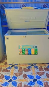 ثلاجة • للبيع