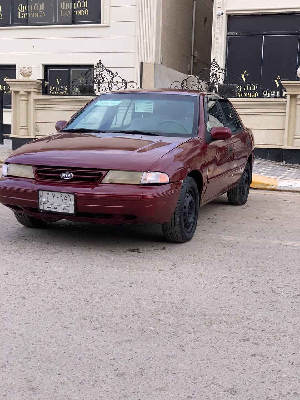 السلام عليكم للبيع كيه سيفيا موديل 1993محرك وكير اوتو شرط امامي خلفي جديد داخل جديد صبغ عام جمالي بدون حادث رقم بغداد مشروع وطني تايرات جدد مسجل شغال بطاين جدد 
سعر 33وبيها مجال
صلاح الدين تكريت
الهاتف‏‪0771 359 0517‬‏
