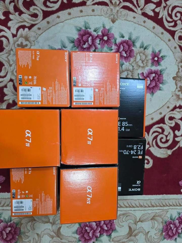 سوني جديد ما مستخدم شركة
بدي سوني a7R5 السعر 3،700،000
بدي سوني a75 السعر 3،550،000
بيع بيع او مراوس بسوني نظيفات جدا 
مكاني بابل 
***********
