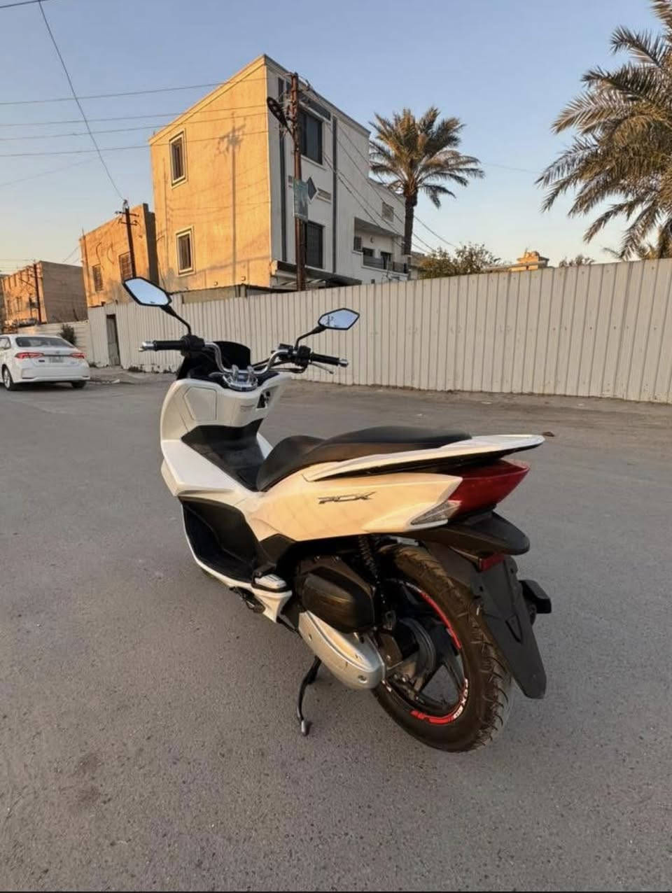 السلام عليكم بي سي اكس للبيع الياباني jf دراجه بحاله الوكاله ماشيه 24 ألف مكينه ناعمه طستهة كلش حلوه مثل ماموضح بلصور السعر 15 ونص وبيه مجال شي بسيط مكان مدينه الصدر ***********
