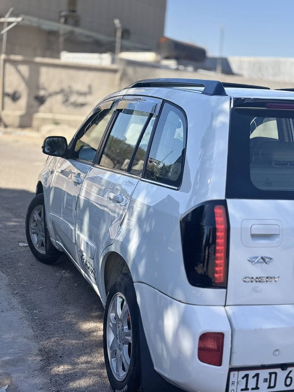 السلام عليكم
للبيع تيكو 2013 رقم بغداد دولي 

كير محرك صدر خير من الله 

ماشيه 128 الف حقيقي 

سلايد روف مشدودلها شاشه وكامره دواره 
سياره مال بنيه ممتعوبه

السعر ٥٩ وبيها مجال بسيط 

مكان السياره شارع حيفا 
***********
