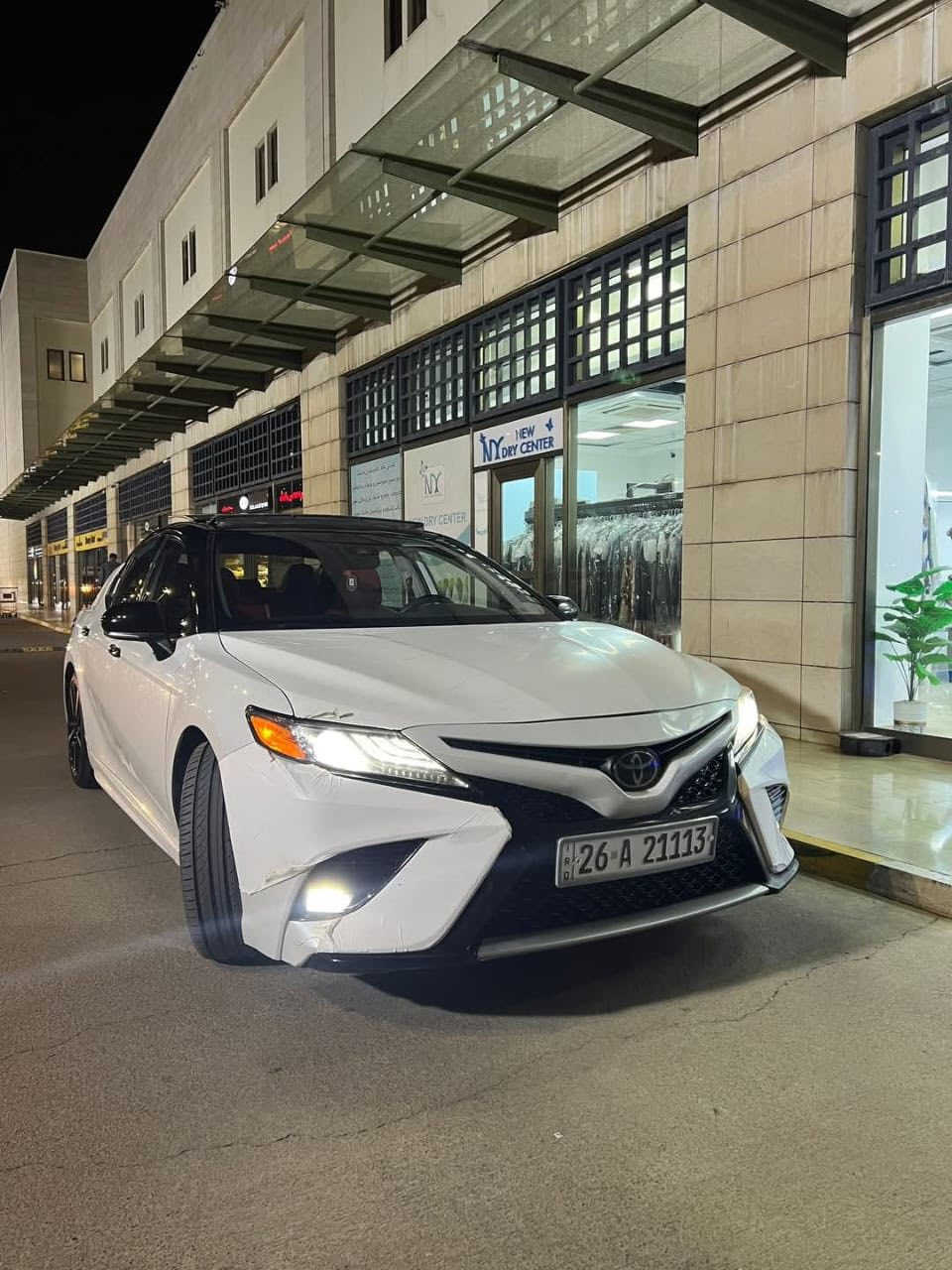 للبيع: تويوتا كامري2020 xse
فول مواصفات محرك 4 /2500 

رقم صلاح الدين دولي بسمي تحويل مباشر

فول مواصفات + 
فتحة سقف بانوراما
داخل احمر 
بصمة تشغيل 
السيارة بدون ضرر بيها مكانين بسيط بارد
وصور موجوده بالمنشور
---
السيارة جاهزة بالكامل، ما تحتاج أي صرف 
مكان السيارة كركوك 
للأستفسار رقم صاحب سيارة *********** /
***********
لاتدخل خاص رجاءً مكلف بالنشر صاحبها غير متواجد ع فيس
