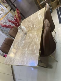 ميز طعام • وجه مرمري • كراسي شاموا