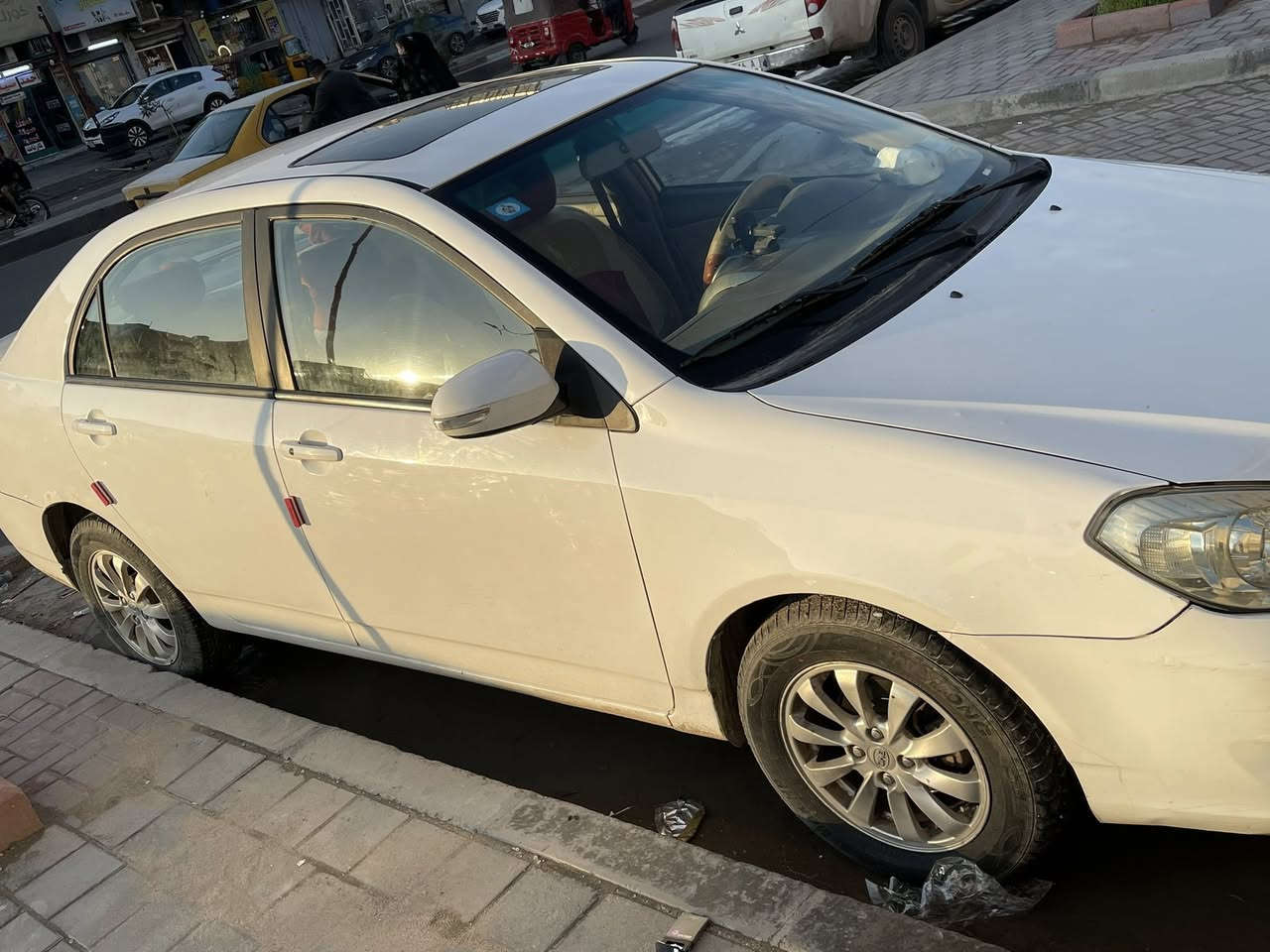 سلام عليكم بي وايدي موديل2015 G3نضيفه بيها تلكيط خياسات سونار مرافق بلمنشور رايدها 65وبيها مجال قليل رقم الهاتف*********** متواجد واتساب
