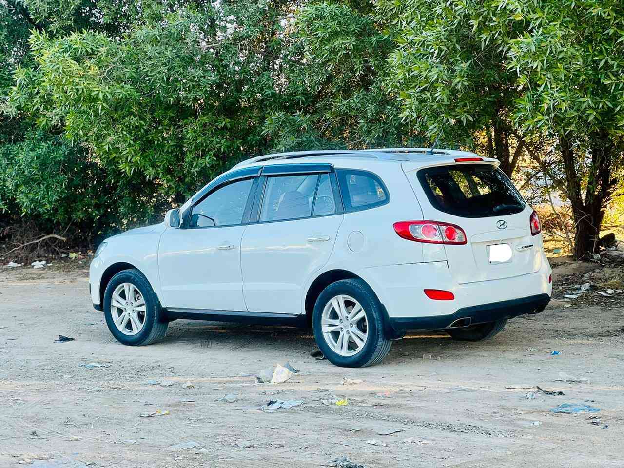 السعر. 119  الاتصال ***********

 سنتافي موديل 2011 وارد خليجي رقم بغداد سنويه مجدده مداور بئي وقت حاظر
 فول مواصفات 1ع1 محرك 6سلند ع وضع الشركه  سياره جديده بمعنه الكلمه

ملاحظه صبغ عام تكم وشواصي مكفولات
بدون دواخل شرط السونار تفحص وين ميعجبك صبغ درجه اولى مال جناي

مكينه وكير وحداديه جدد تخم تاير كهربائيات كله شغاله تبريد ثلج سياره مال جناي وترايه كلش حلو برغي ماعايزه

مكانه #نجف
