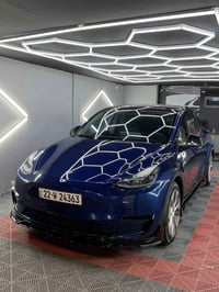 تسلا Y فئة لونك رينج 2024 للبيع دخول جديد  بسعر 20500$ وبيها مجال  الس...