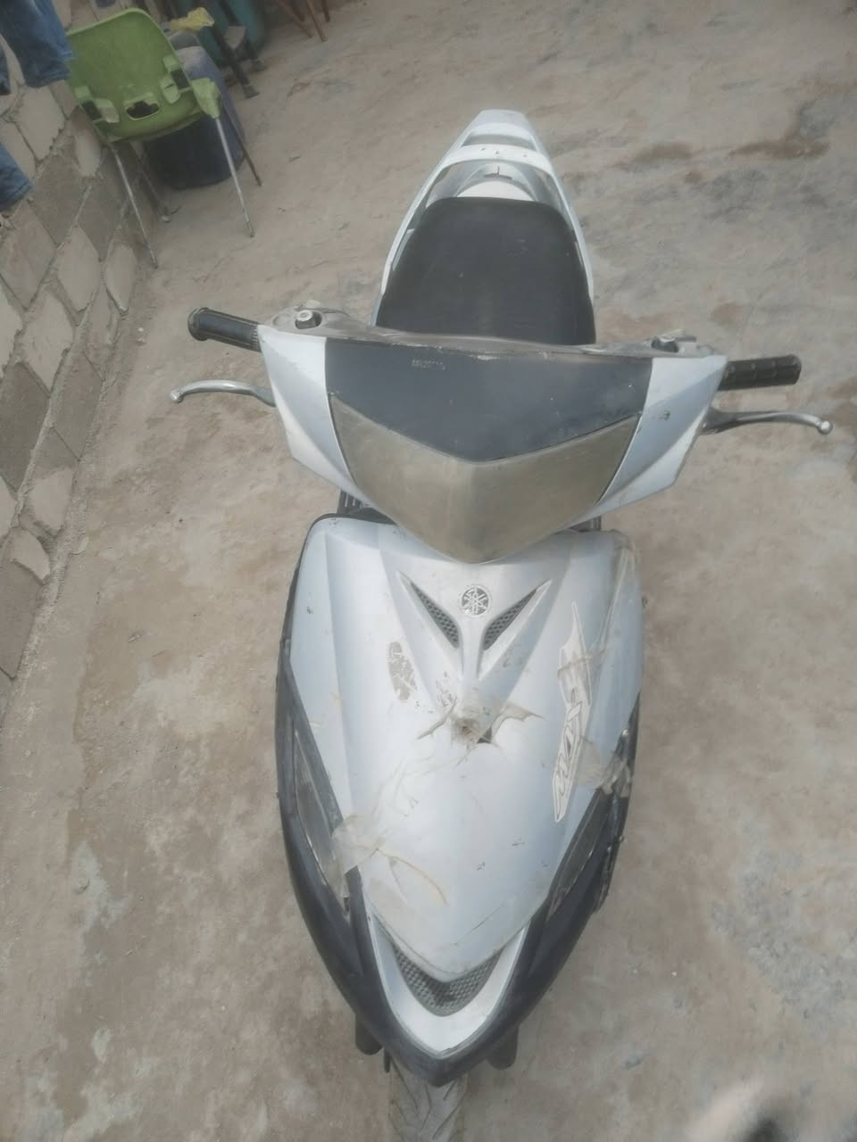 السلام عليكم 
دراجه ماكس 140 
الدراجه  كايمه ومتروكه
السعر 175وبيه مجال 
مكاني بغداد العبيدي
التواصل ***********
