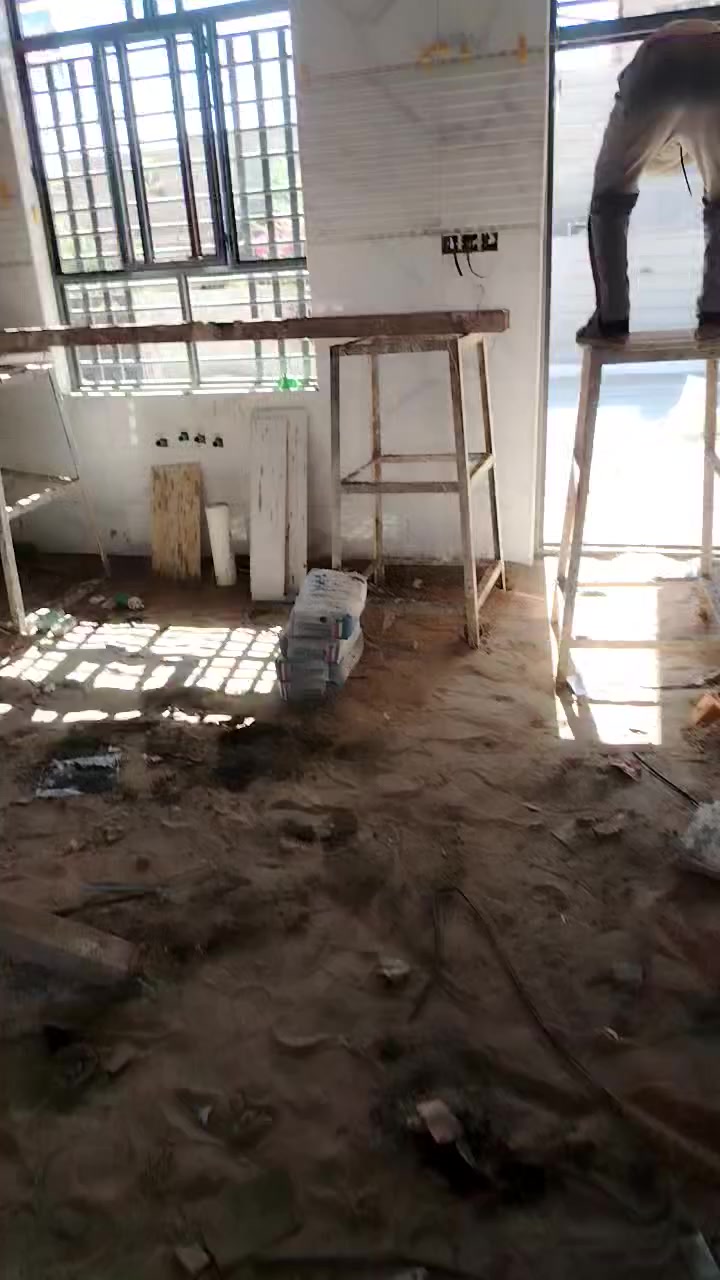 السلام عليكم خلفه سيراميك جدران وارضيه شغل نظيف ومرتب ودرجه أولى بشرط الالتزام بعمل التواصل مراسلت الصفحه أو اتصال عل الرقم *********** واتساب مفتوح التوفيق والنجاح الدائم يارب
