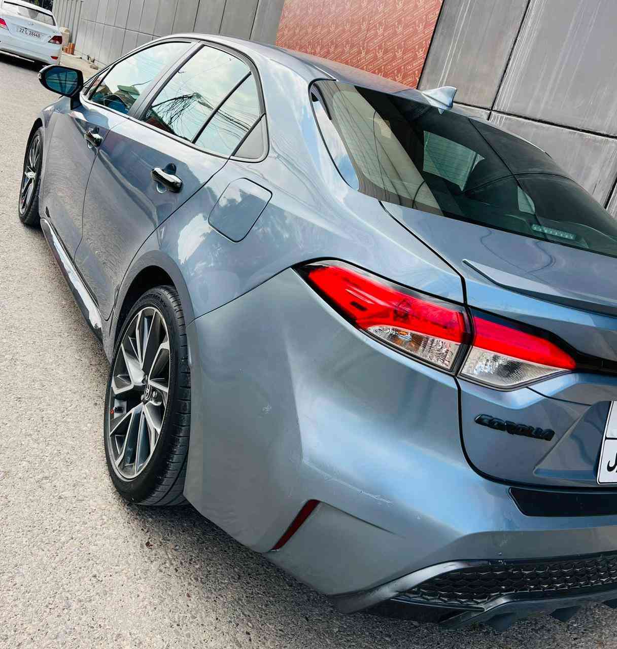 تویوتا کڕۆڵا وارد ئەمریکی مۆدێل 2020 مواسەفات SE بەسمە ڕادار شاشەوکامێرا برێك بەسمە تەنها 4پارچەونیوی بۆیاغە پێش و پشتی کەپسە سەنەوی و فحس وهەزەی نوێیە بەناوی خۆمانە جائیزە سیارەکە *********** أربيل, العراق
