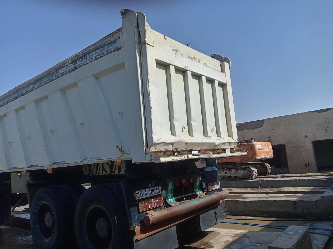 السلام عليكم مقطوره  شاصي16 براد16 سرابس الطول سبعه وربع للبيع او مراوس بمقطوره هاوزر السعر 140 وبيها مجال 

رقم الهاتف ***********

مكلف بالنشر
